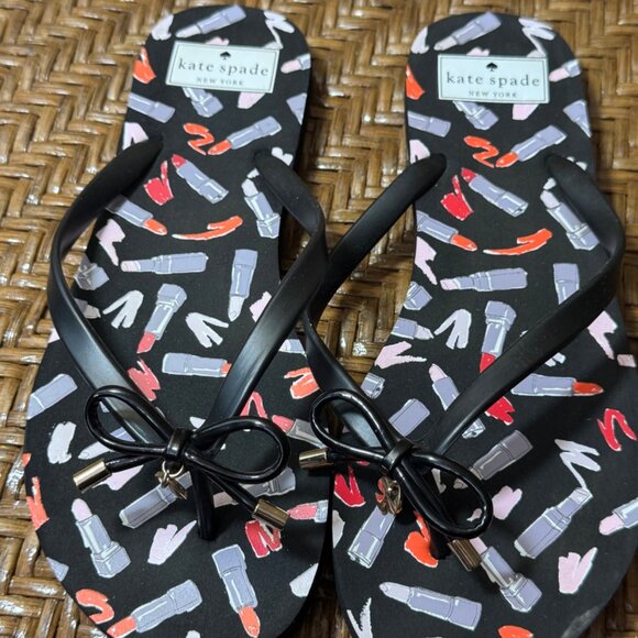 Kate Spade New York Womens Lipstick Print Flip Flops With Bow Accent Size 9/10 - Picture 1 of 7